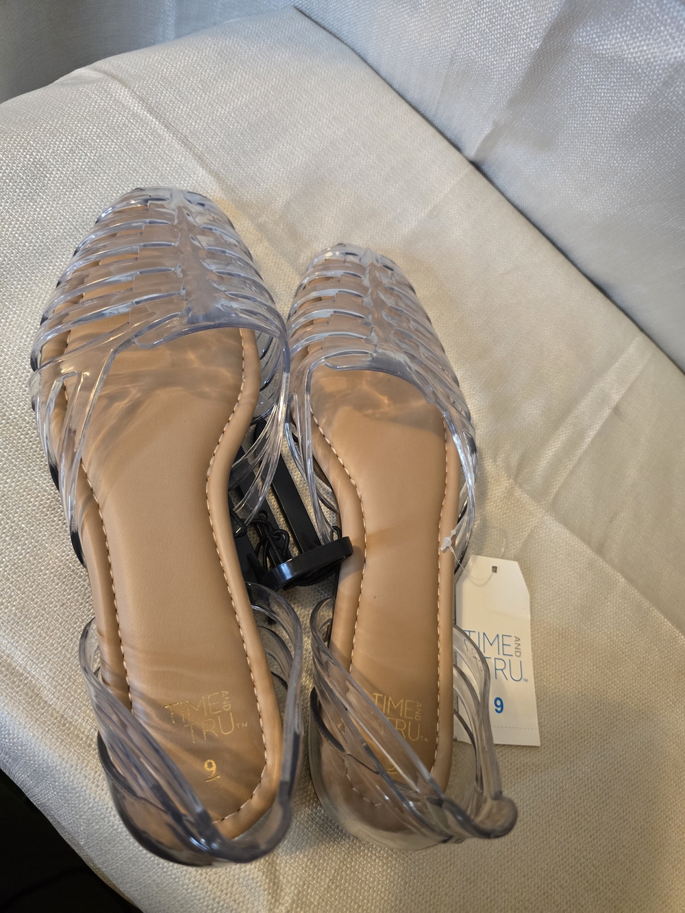 Time and Tru Clear Slingback Jelly Sandals with Tan Insole